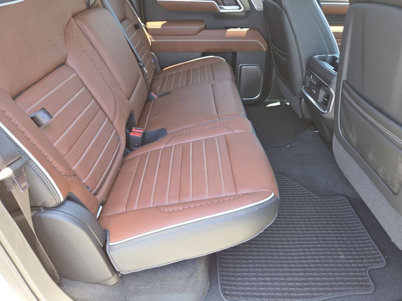 New 2026 Coastal Dune GMC Denali Ultimate image 28