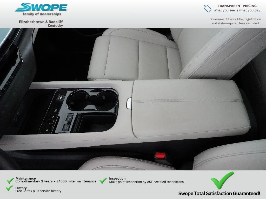 Used 2025 Everest White Pearl Tricoat Nissan SL image 25