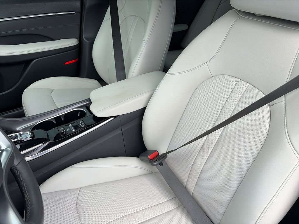Used 2023 Gray Hyundai Limited image 12
