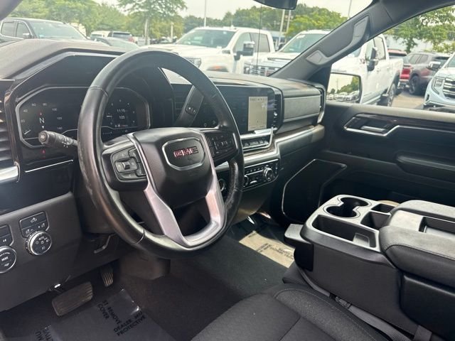 Used 2023 Black GMC Elevation image 13