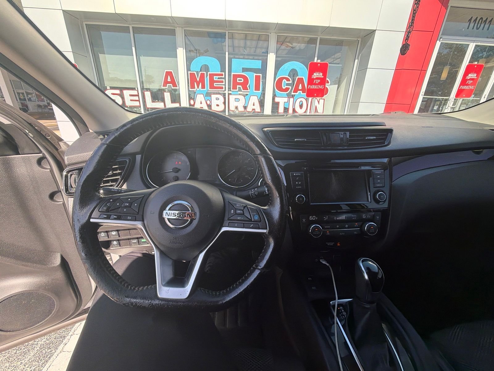 Used 2022 Brilliant Silver Metallic Nissan SV image 5