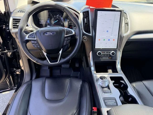 Used 2022 Black Ford Titanium image 18