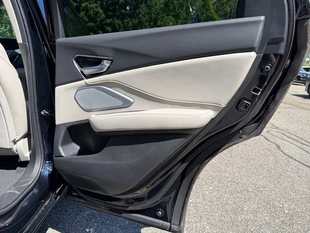 New 2026 Majestic Black Pearl Acura Technology Package image 33