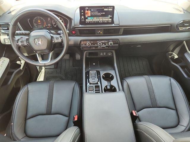 Used 2025 Gray Honda Touring image 21