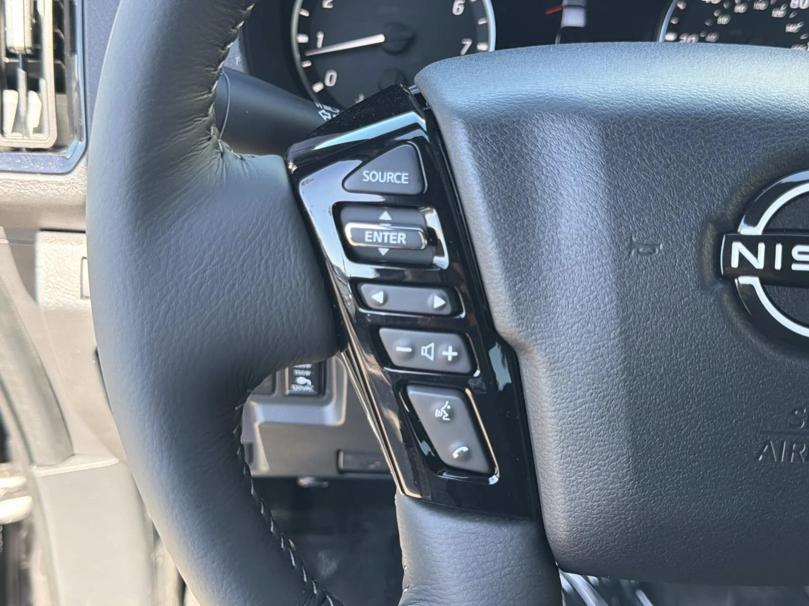 New 2027 Gun Metallic Nissan SV image 11