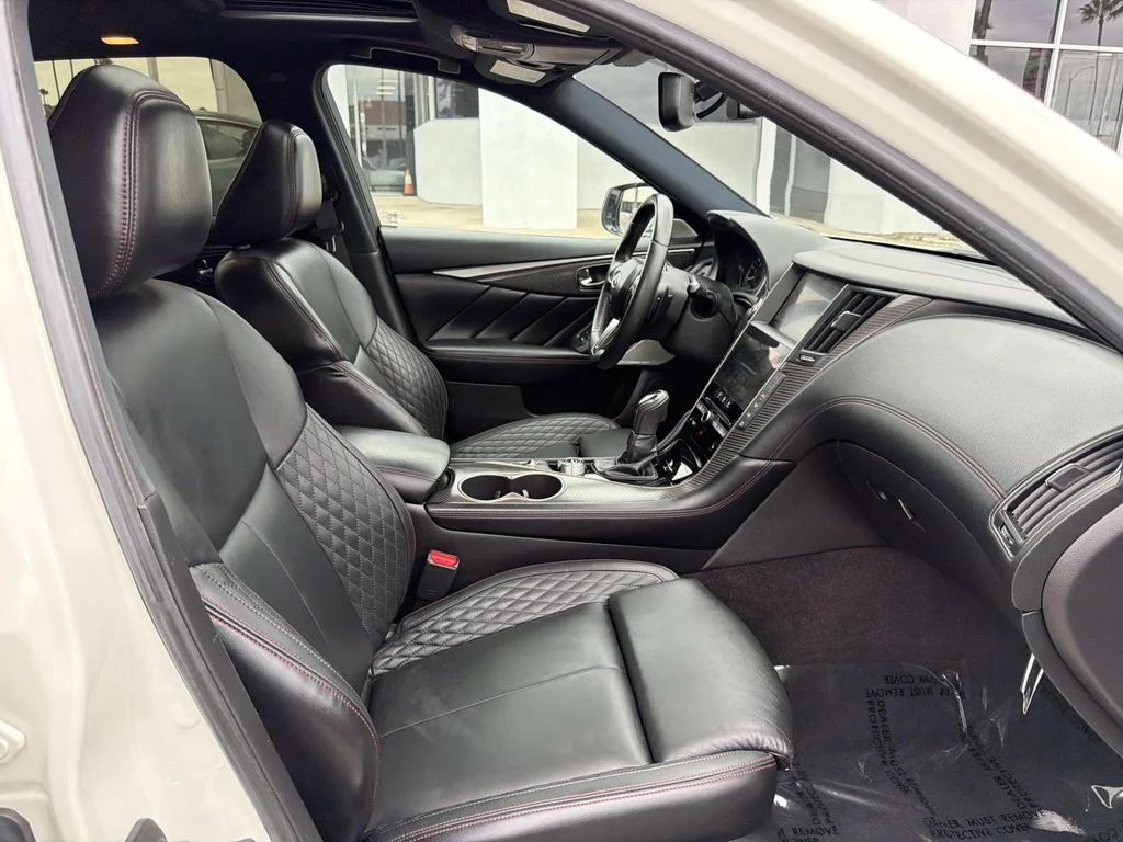 Used 2021 MAJESTIC WHITE INFINITI RED SPORT 400 image 26