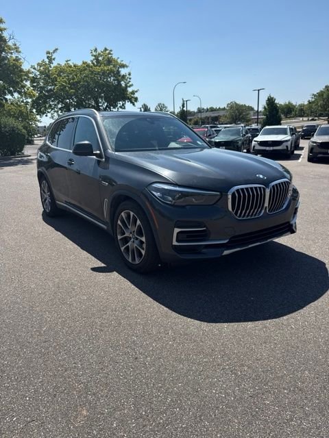 Used 2023 Gray BMW xDrive45e image 2