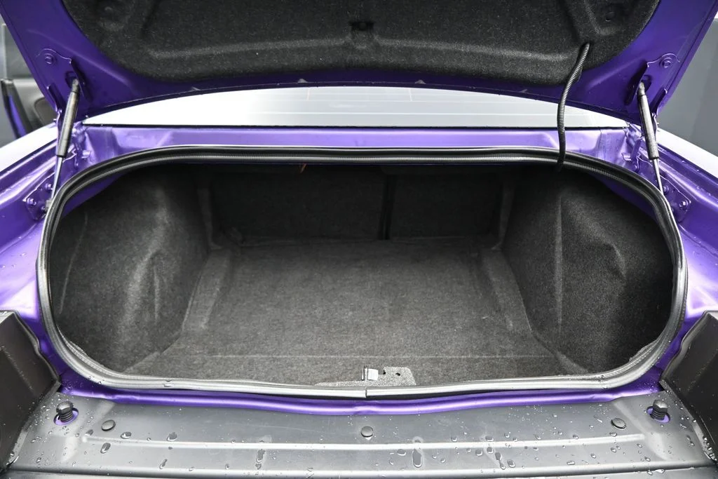Used 2023 Purple Dodge R/T Scat Pack image 25