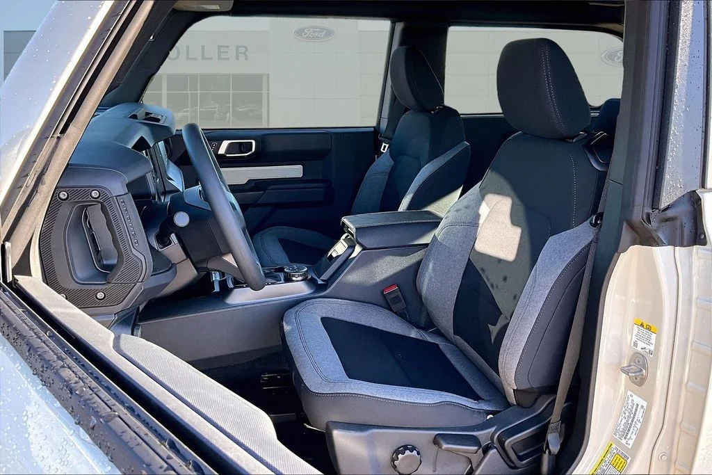 New 2025 Beige Ford Base image 23