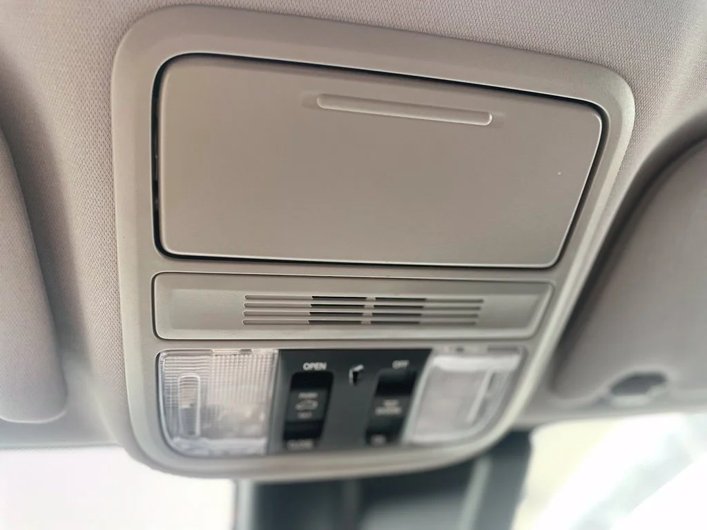 Used 2019  Honda EX-L image 12