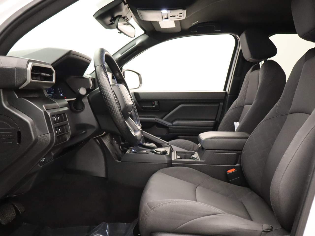 Used 2024 Ice Cap Toyota SR Crew Cab image 15