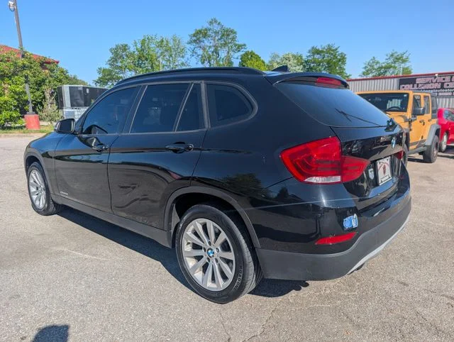 Used 2015 Black BMW xDrive28i image 4