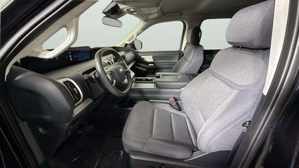 Used 2025  Ford Active image 7