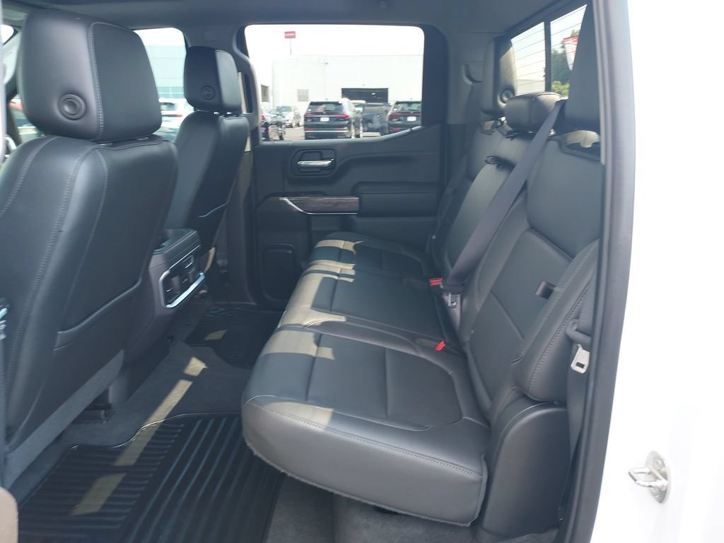 Used 2020 IRIDESCENT PEARL TRICOAT Chevrolet LTZ image 14