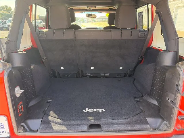 Used 2015 Orange Jeep Unlimited Sport image 28