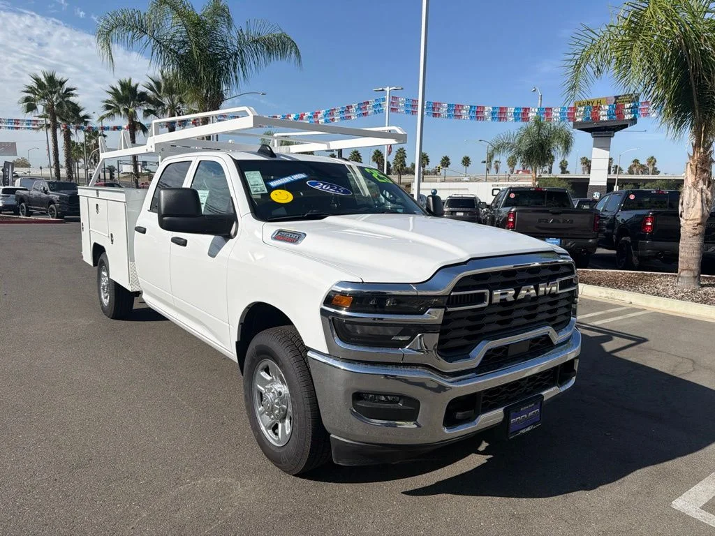 2025 RAM 2500 Tradesman - Photo 7
