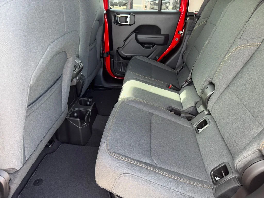 2025 Jeep Gladiator Sport S - Photo 10