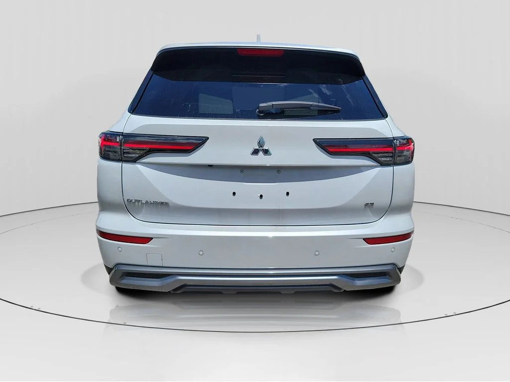 New 2026 WHITE DIAMOND Mitsubishi SE 1.5T 2WD image 6