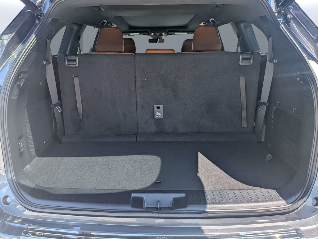 Used 2023 Gray Toyota Platinum image 17