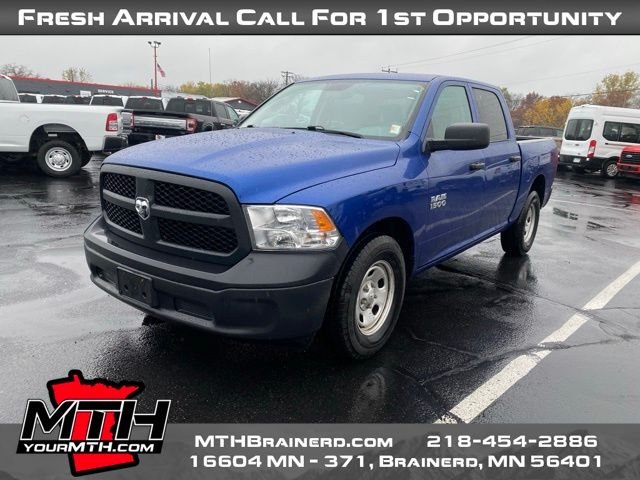 2017 Ram 1500 Tradesman photo 4