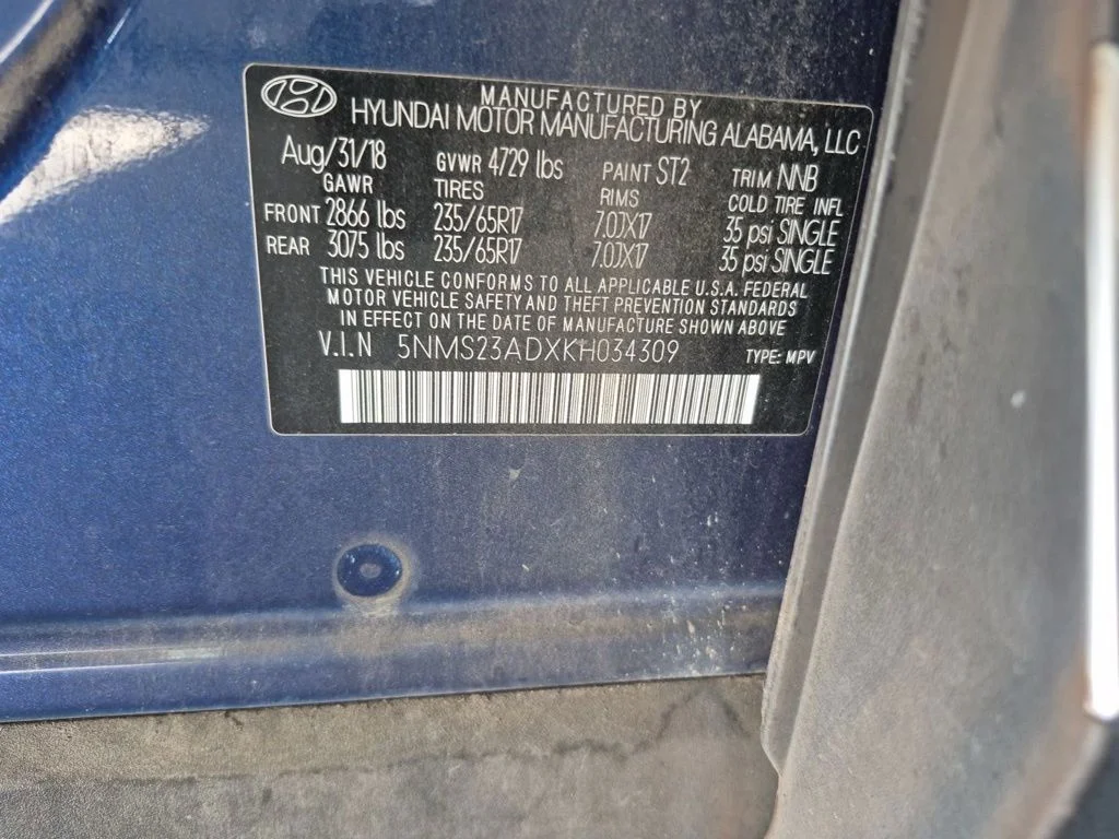 Used 2019 Blue Hyundai SE image 2