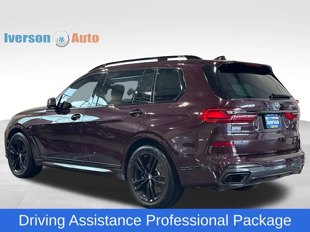 Used 2021 Red BMW M50i image 7