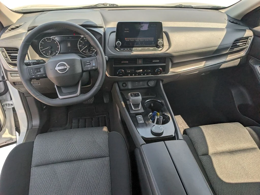 Used 2026 White Nissan SV image 19