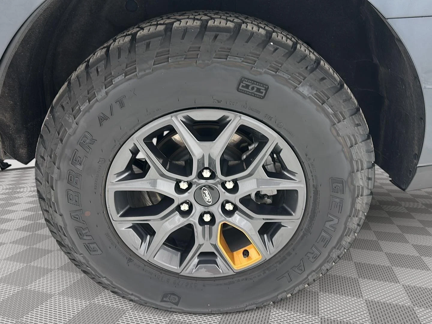 Used 2025 Stone Blue Metallic Ford Tremor image 31
