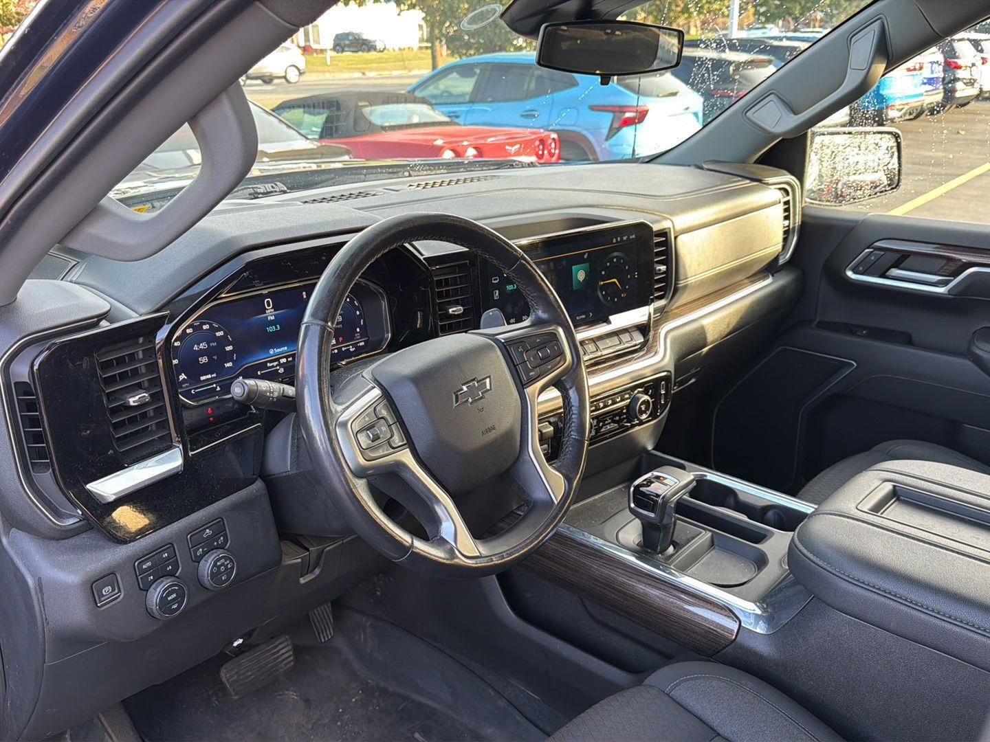 Used 2022 Northsky Blue Metallic Chevrolet RST image 3