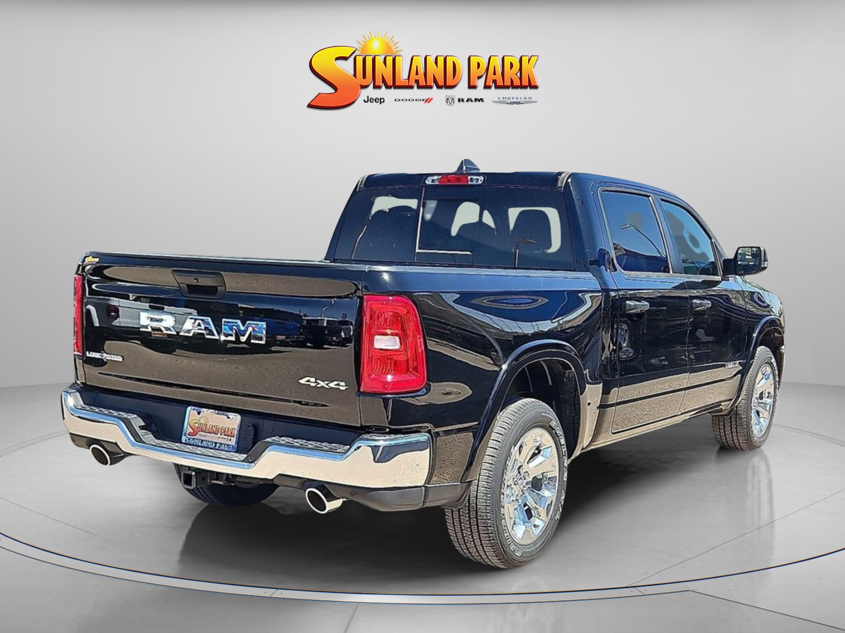 Used 2025 Diamond Black Crystal Pearlcoat Ram Big Horn/Lone Star image 4