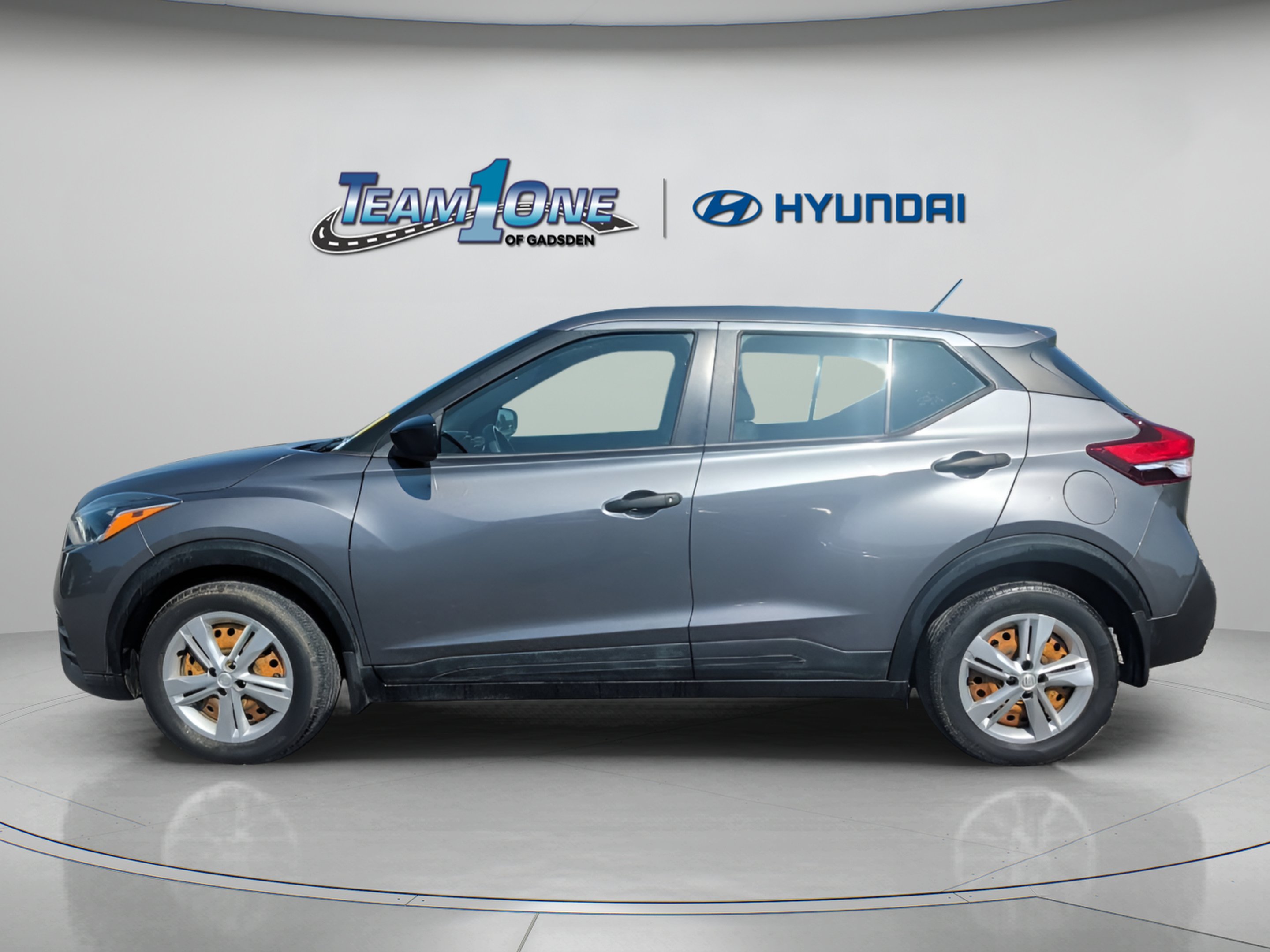 Used 2020 Gun Metallic Nissan S image 4