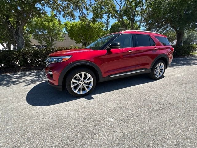 2022 Ford Explorer Platinum HEV's photo