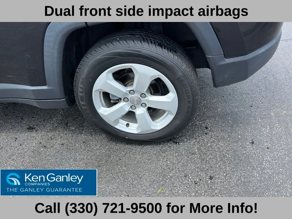 Used 2019 Black Jeep Latitude image 23