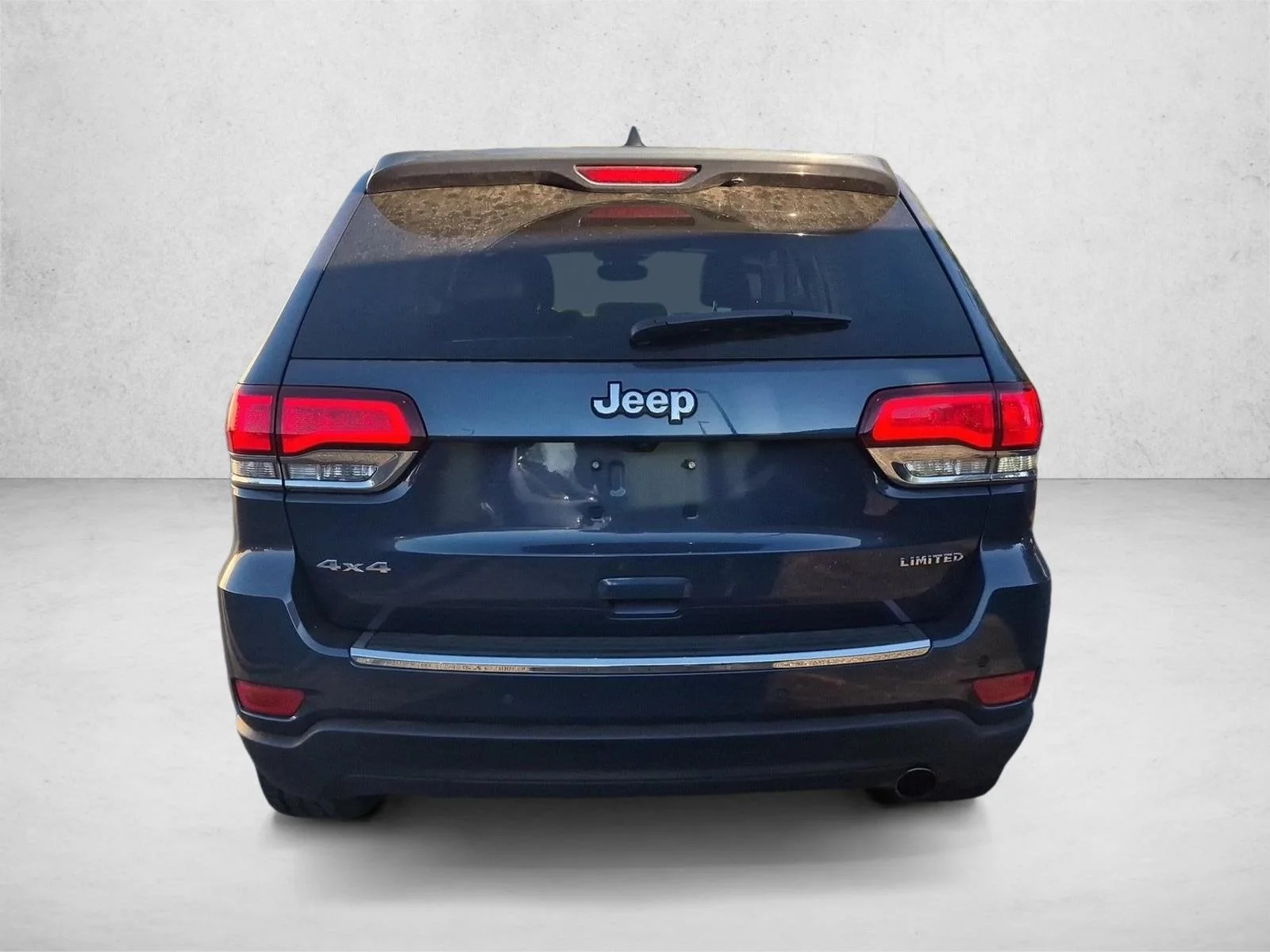 Used 2020 Slate Blue Pearlcoat Jeep Limited image 6