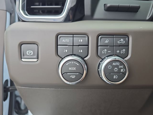 2026 GMC Sierra 3500HD Denali - Photo 24