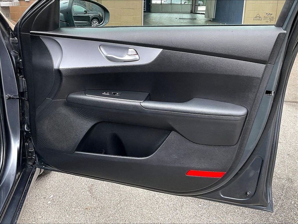 Used 2023 Gray Kia LXS image 12