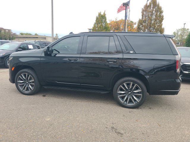 Used 2021 Black Cadillac Sport Platinum image 5