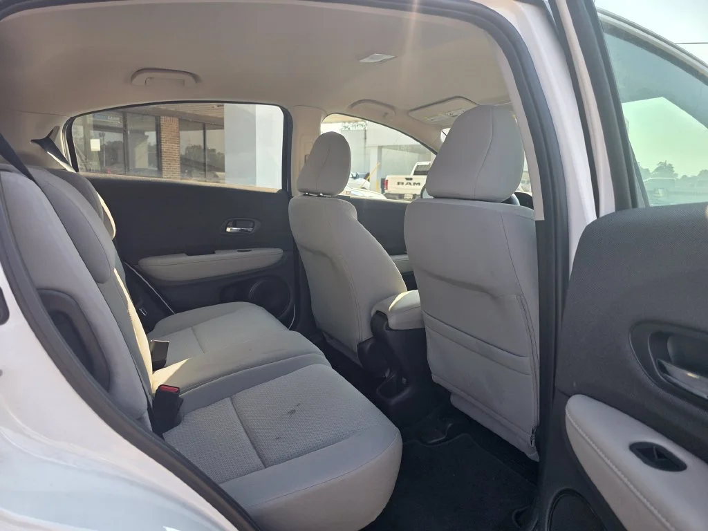 Used 2021 White Honda LX image 14