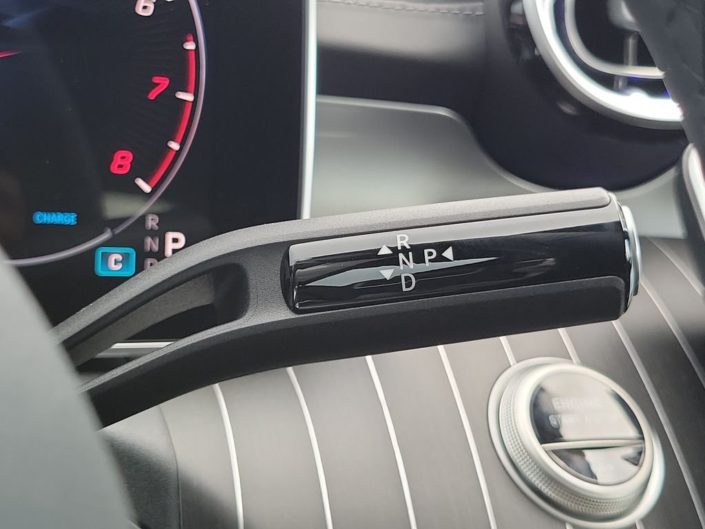 New 2026 Selenite Grey Metallic Mercedes-Benz C 300 image 27