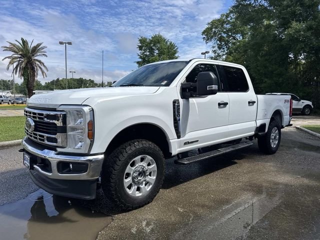 Used 2024 White Ford XLT image 6
