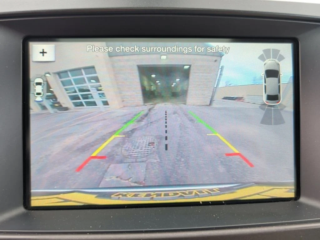 Used 2018 Silver Ford Platinum image 21