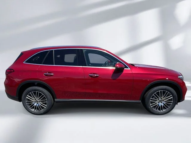 New 2026 Patagonia Red Metallic Mercedes-Benz GLC 300 image 6