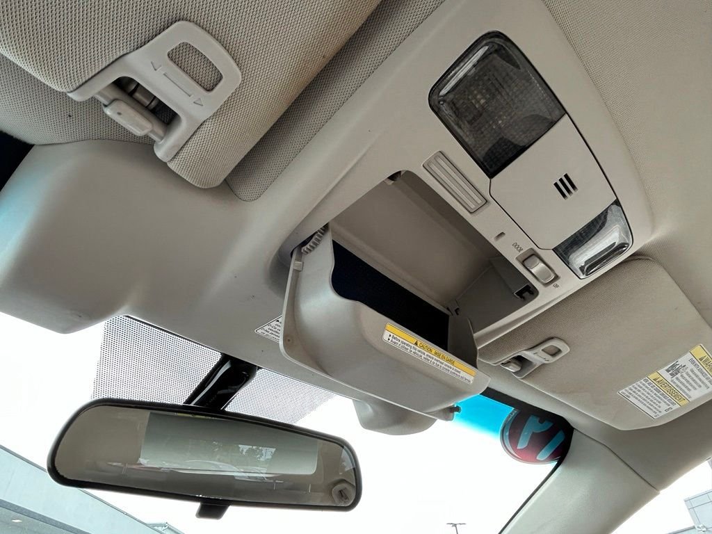 Used 2019 Brown Subaru 2.5i image 22