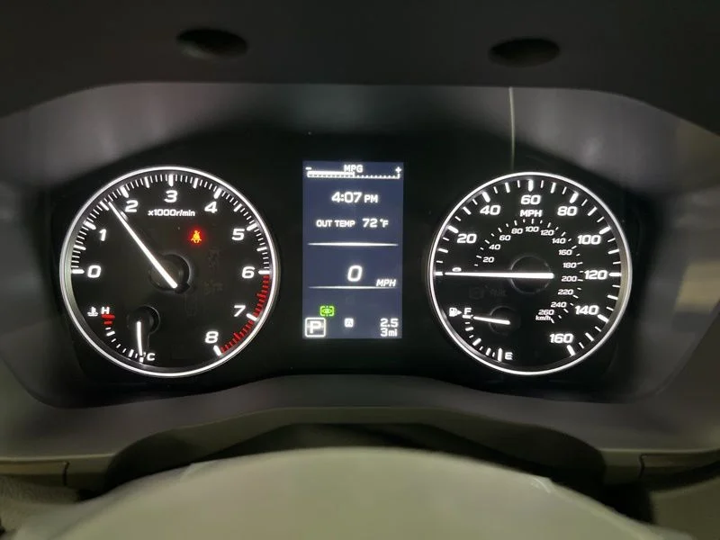 New 2026 AUTUMN GREEN METALLIC Subaru Onyx Edition Touring 7-Passenger image 32