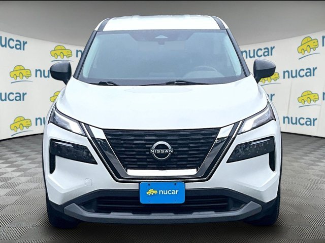 Used 2023 White Nissan S image 3