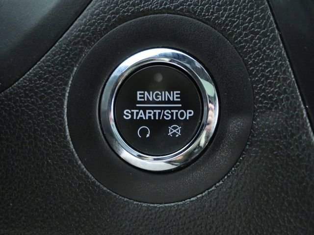 Certified Used 2018 Silver Ford XLT image 27