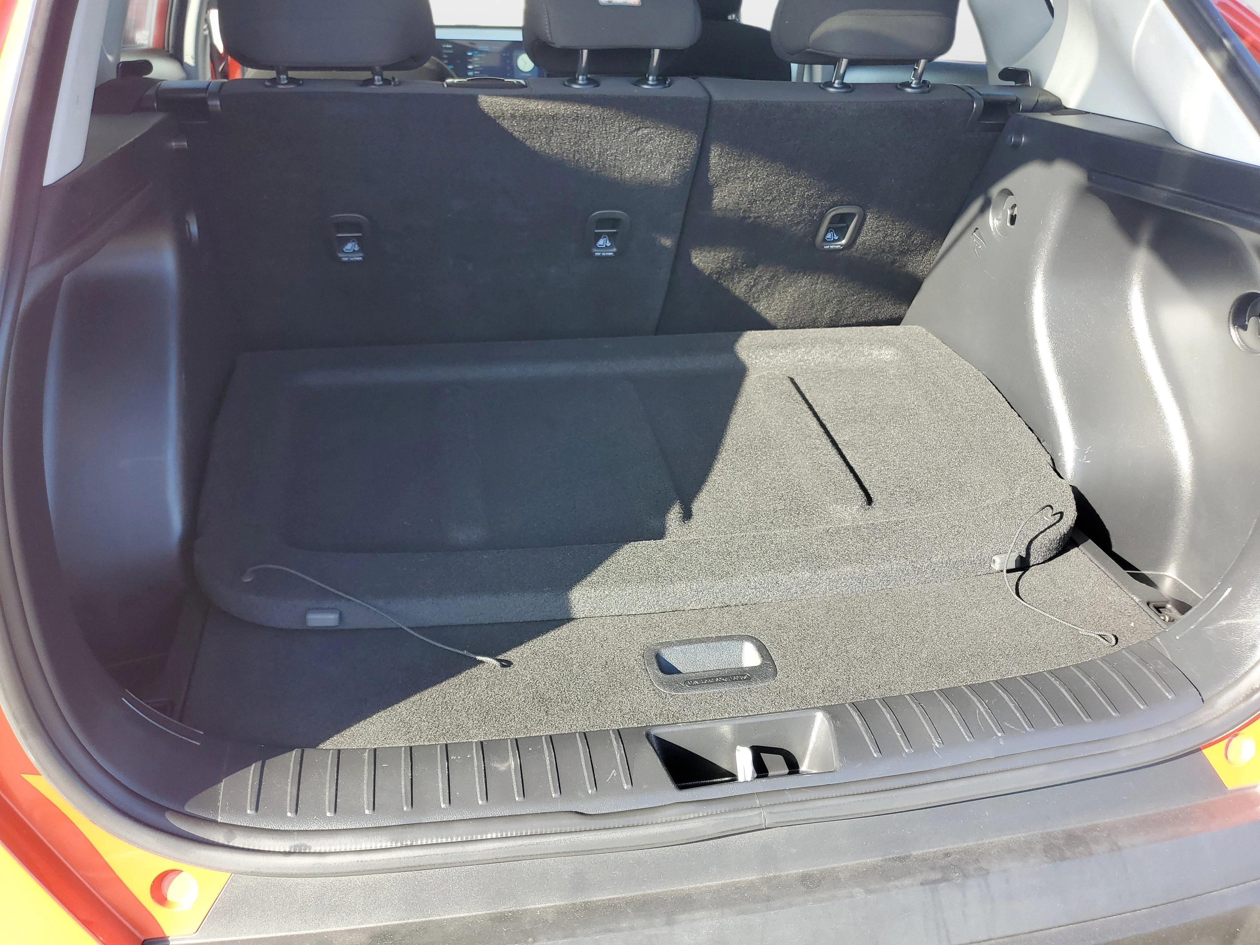 Used 2024 Orange Hyundai SEL image 27