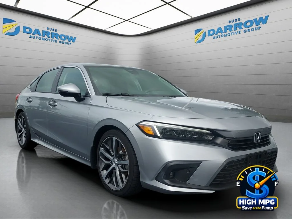 Used 2022 Silver Honda Touring image 7