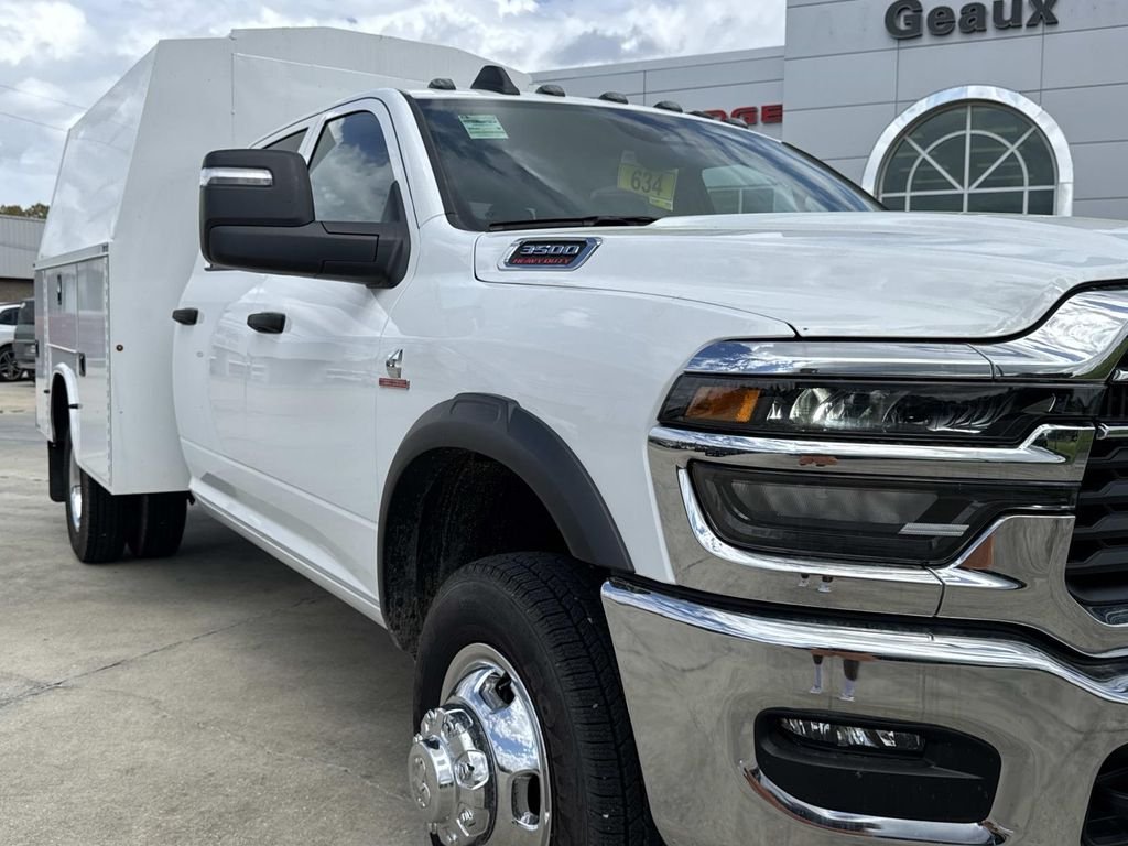 2026 RAM 3500 Chassis Tradesman - Photo 19