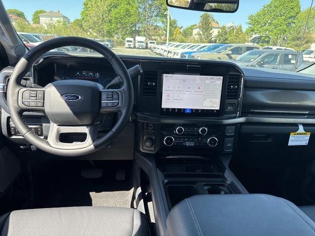New 2026 Agate Black Metallic Ford F-250® Lariat® image 5